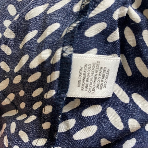 Ann Taylor Loft NWT Navy/White Patterned Jumpsuit w Adjustable Straps & Pockets - Picture 3 of 7